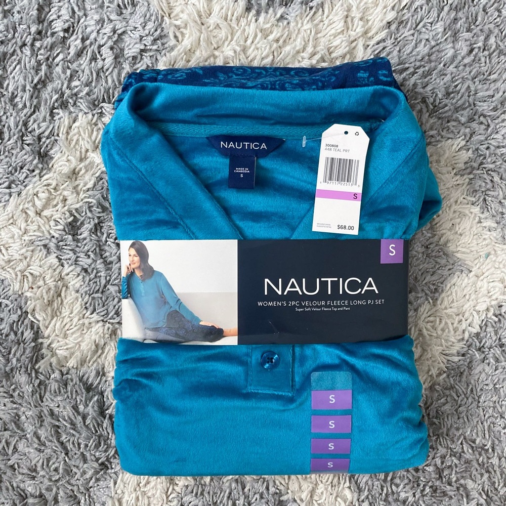 Nautica Women's Teal Fleece Lounge Set